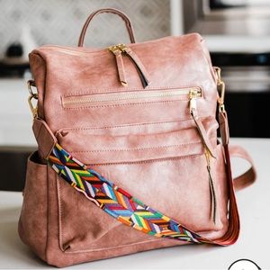 Brielle Convertible Bag in Taffy Pink